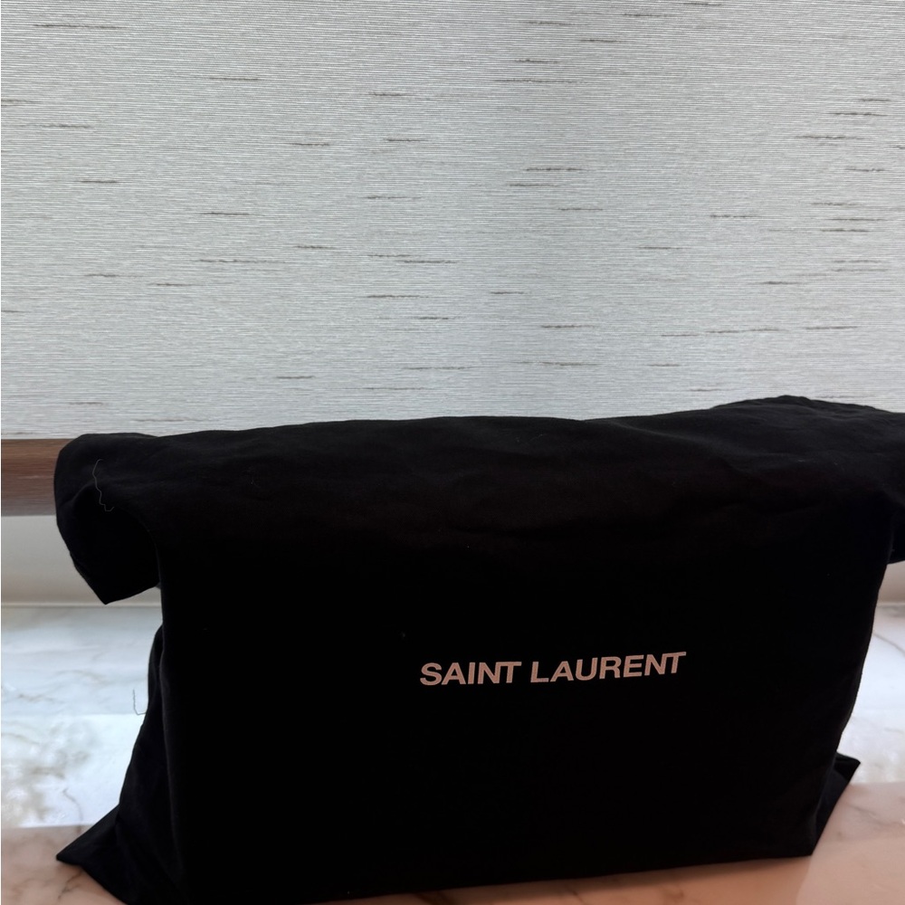 Saint Laurent Black Quilted Loulou Shoulder Bag with Gold Hardware - Picture 3 of 7